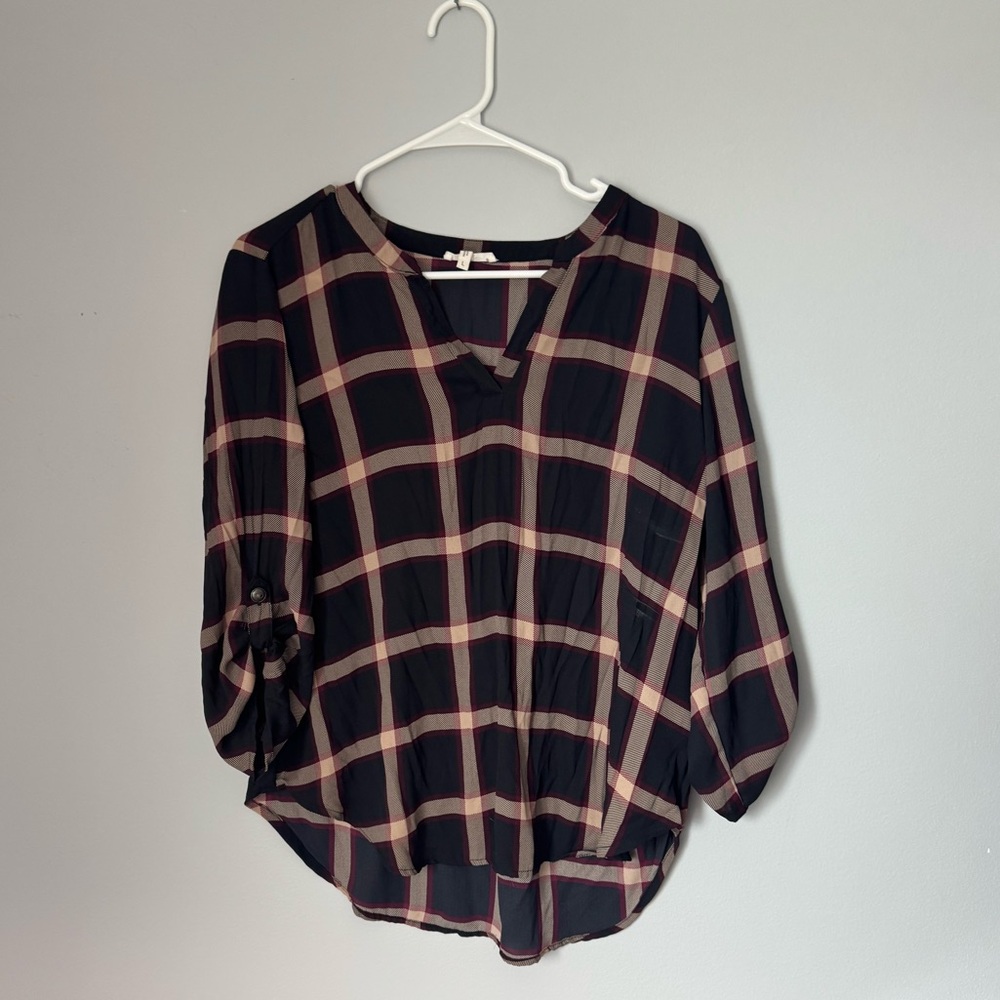 Maurices top